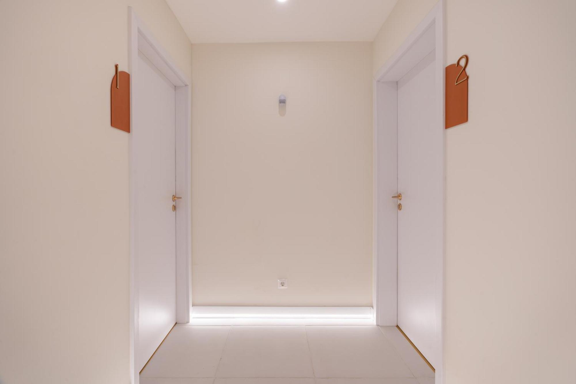 Asboth Boutique Suites, Location By Bqa Apartament