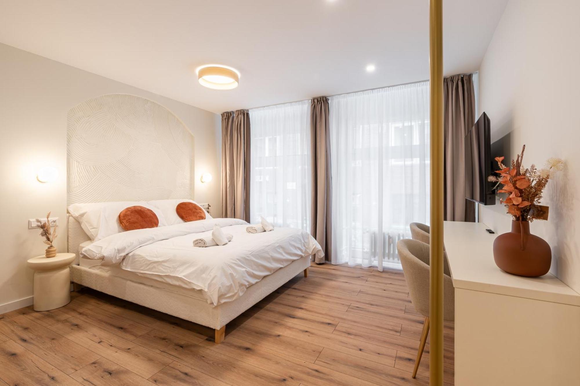 Apartament Asboth Boutique Suites, Location By Bqa