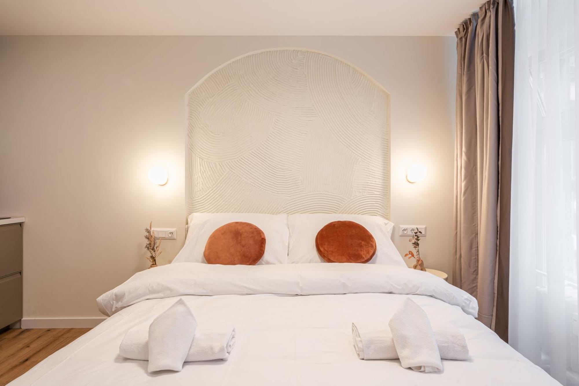 Asboth Boutique Suites, Location By Bqa * Budapesta
